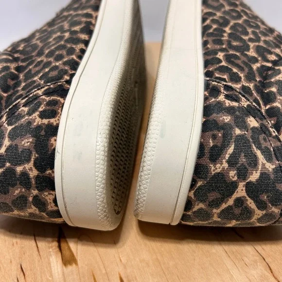 Billy Footwear Women's Billy Gore Low Top Leopard Print Zip-On Sneakers - 9M - Picture 10 of 11